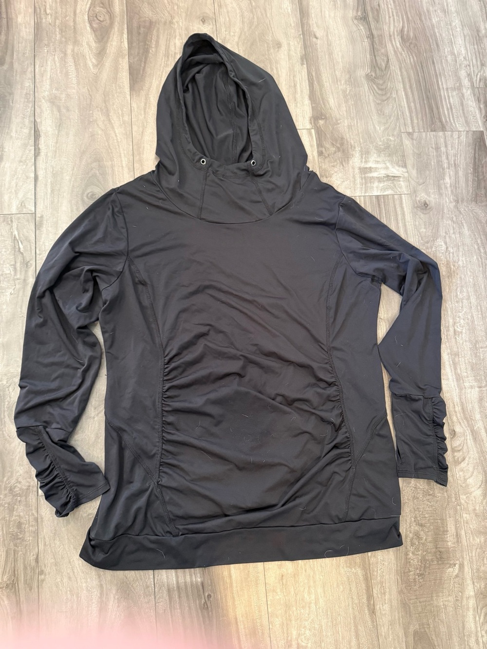 Women’s maternity Black Hooded Long-Sleeve Top
